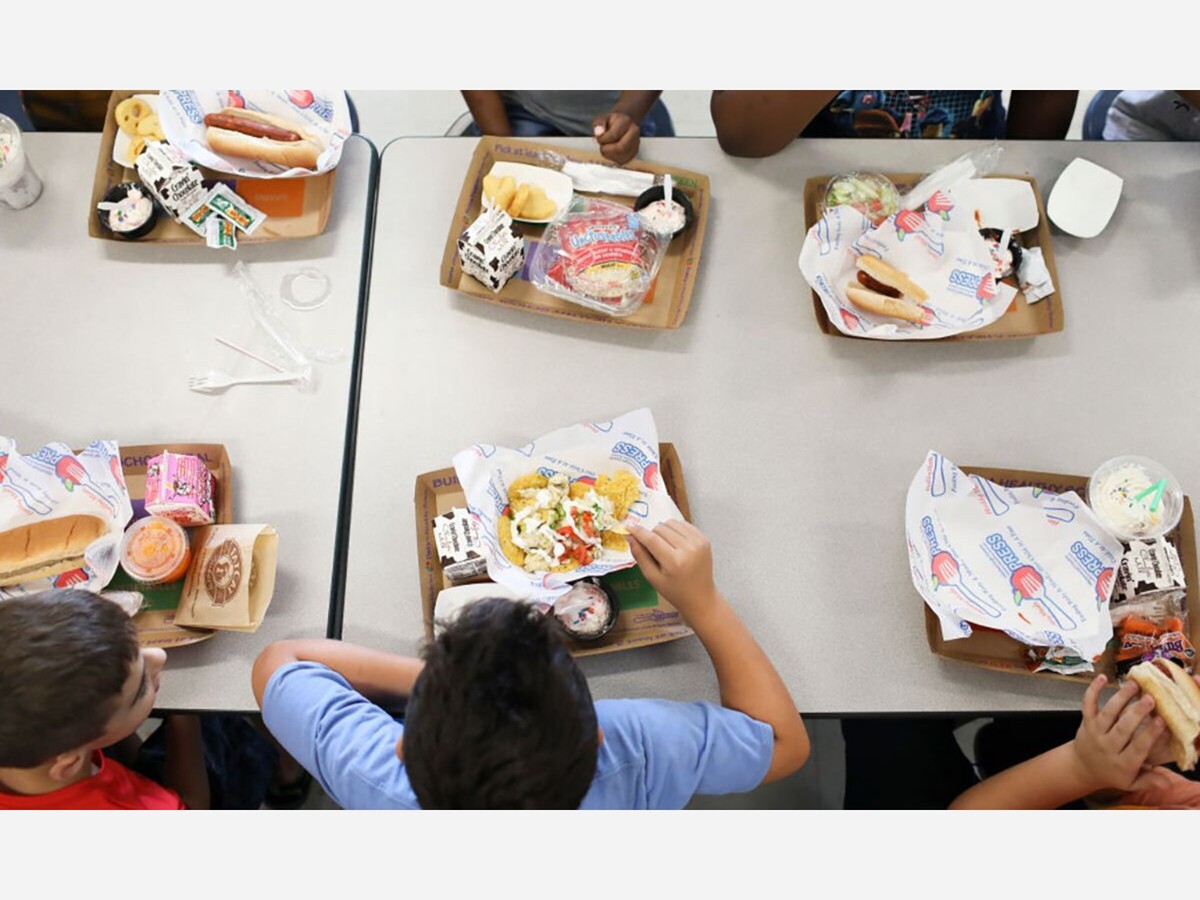 free-meals-return-to-local-school-districts-minneapolimedia