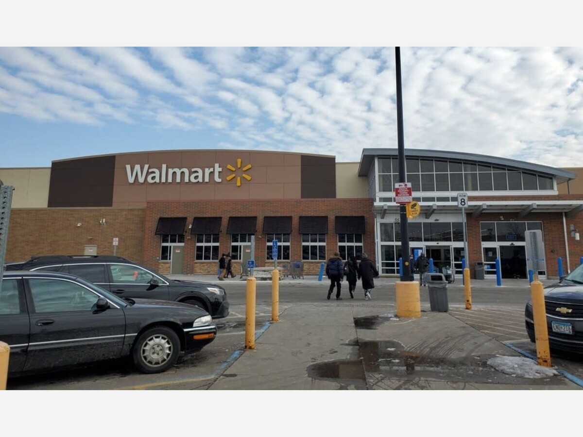 Brooklyn Center Walmart Sold, To Ethnic Supermarket