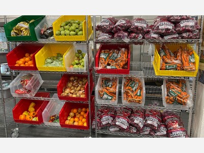 Sisters’ Camelot to Host Community Food Share at Hosmer Library on January 8