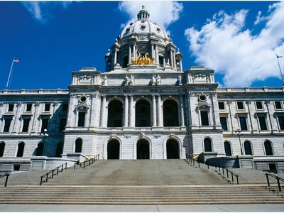 MINNEAPOLIMEDIA NEWS | Minnesota Legislature Approves Ban on Cryptocurrency Kiosks, Sends Bill to Governor