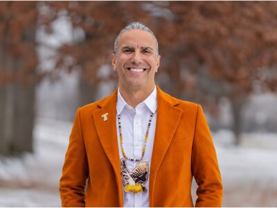 MINNEAPOLIMEDIA PRESENTS | BUILDERS OF MINNESOTA: Anton Treuer and the Long Work of Carrying a People Forward