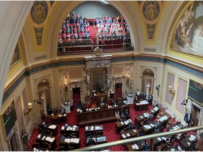 MINNEAPOLIMEDIA NEWS | Minnesota Senate Passes Gun Violence Prevention Package on Narrow 34–33 Vote