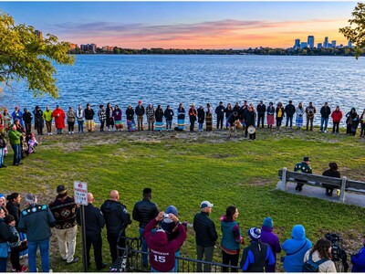 MINNEAPOLIMEDIA NEWS | Indigenous Peoples Day Water Blessing Honors Dakota Heritage and Bassett Creek at Westwood Hills Nature Center