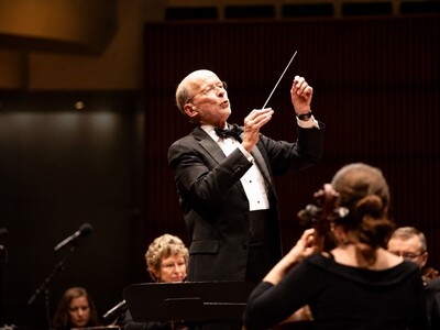 MINNEAPOLIMEDIA ENTERTAINMENT | Philip Brunelle and the Art of Never Standing Still: VocalEssence Opens Its 58th Season With an Ambition That Reaches Beyond the Concert Hall